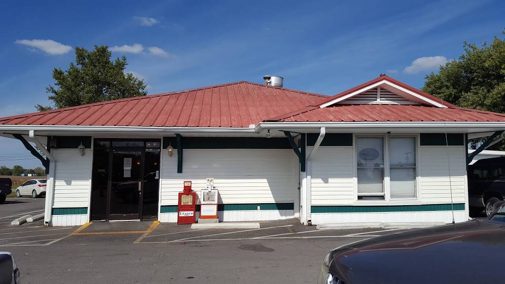 109 Family Restaurant | restaurant | 603 N Broadway, Portland, TN 37148, USA | 6153256996 OR +1 615-325-6996