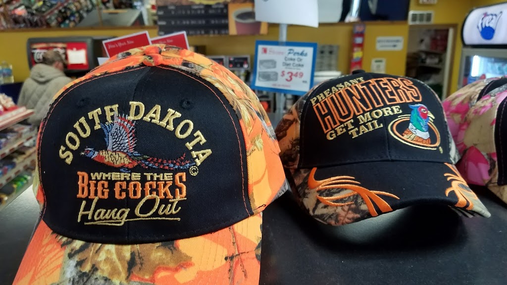 Hot Stuff Pizza | restaurant | 106 E Garfield Ave, Gettysburg, SD 57442, USA | 6057652761 OR +1 605-765-2761