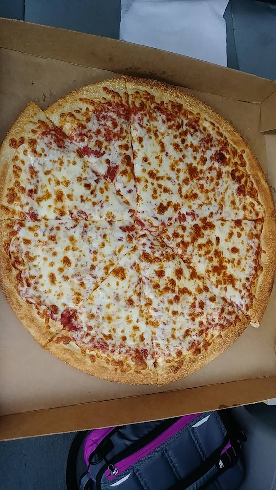 Little Caesars Pizza | meal takeaway | 825 Jefferson Blvd, West Sacramento, CA 95691, USA | 9163731408 OR +1 916-373-1408