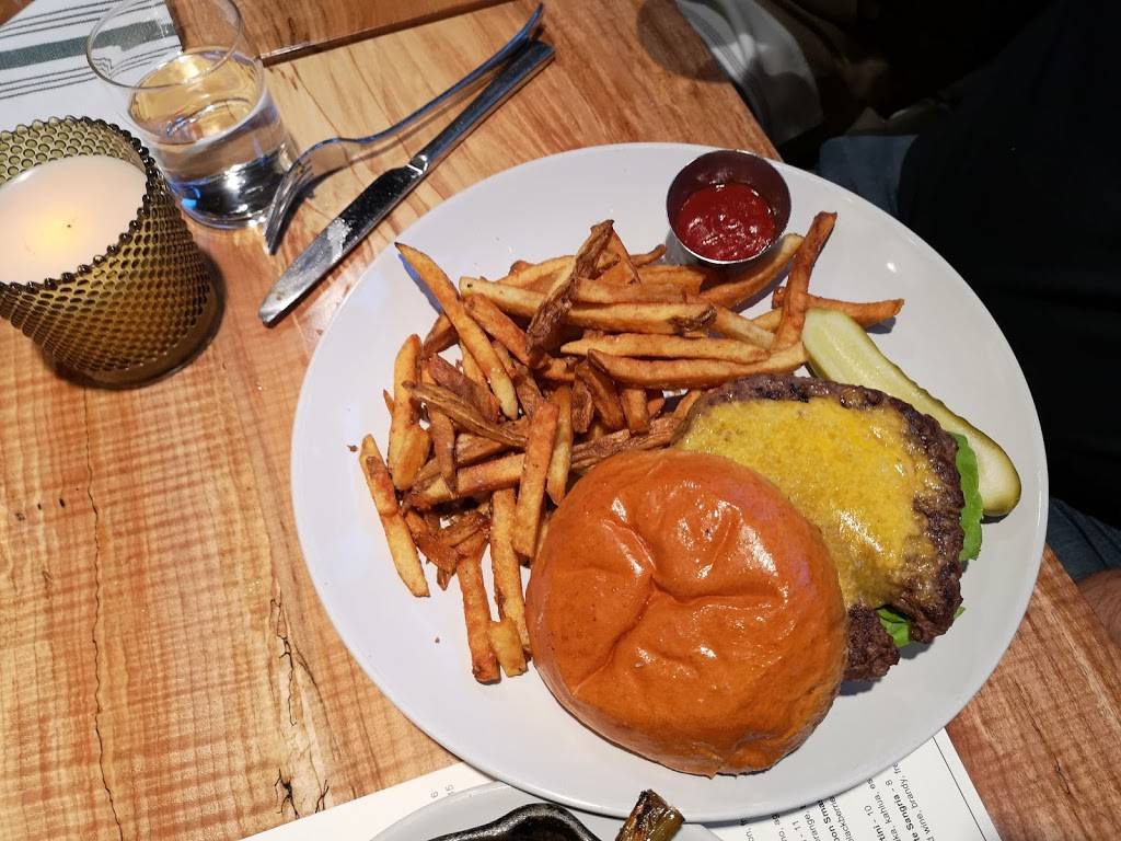 B2 Bar and Grill | restaurant | 2794 Shadowview, Eugene, OR 97408, USA | 5415058909 OR +1 541-505-8909