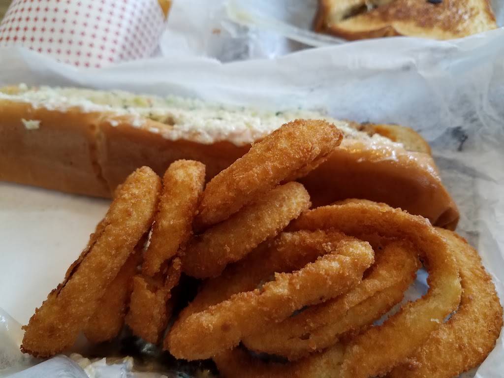 Hot Dog World | restaurant | 226 Kanuga Rd, Hendersonville, NC 28792, USA | 8286970374 OR +1 828-697-0374