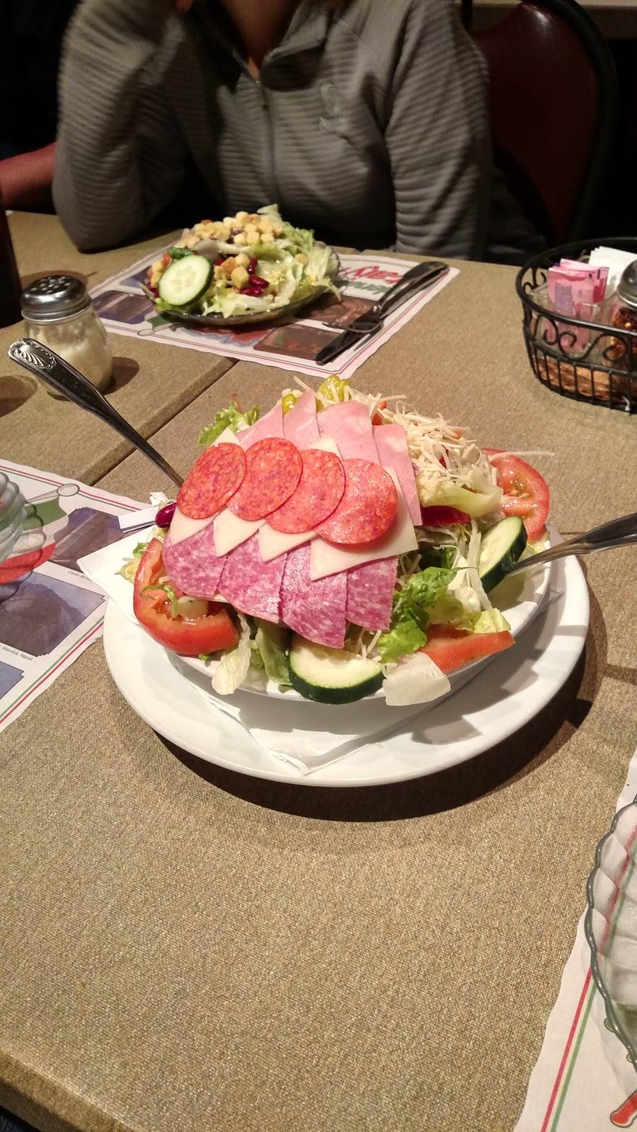 Monas Italian Restaurant | restaurant | 5156 Waring Rd, San Diego, CA 92120, USA | 6192862242 OR +1 619-286-2242