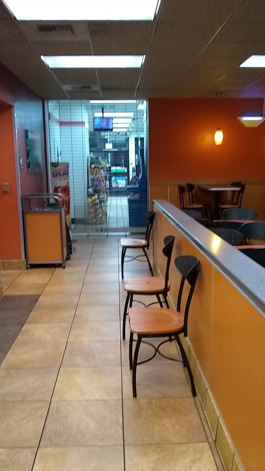 Jack in the Box | restaurant | 3621 Yosemite Blvd, Modesto, CA 95357, USA | 2094913689 OR +1 209-491-3689