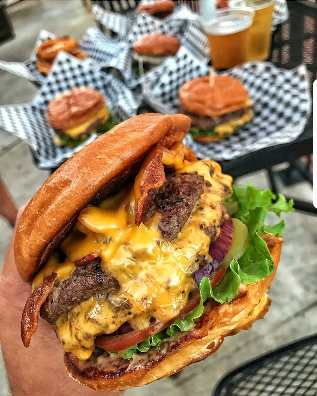 Grinderz | restaurant | 7561 Center Ave #53, Huntington Beach, CA 92647, USA | 7148952800 OR +1 714-895-2800