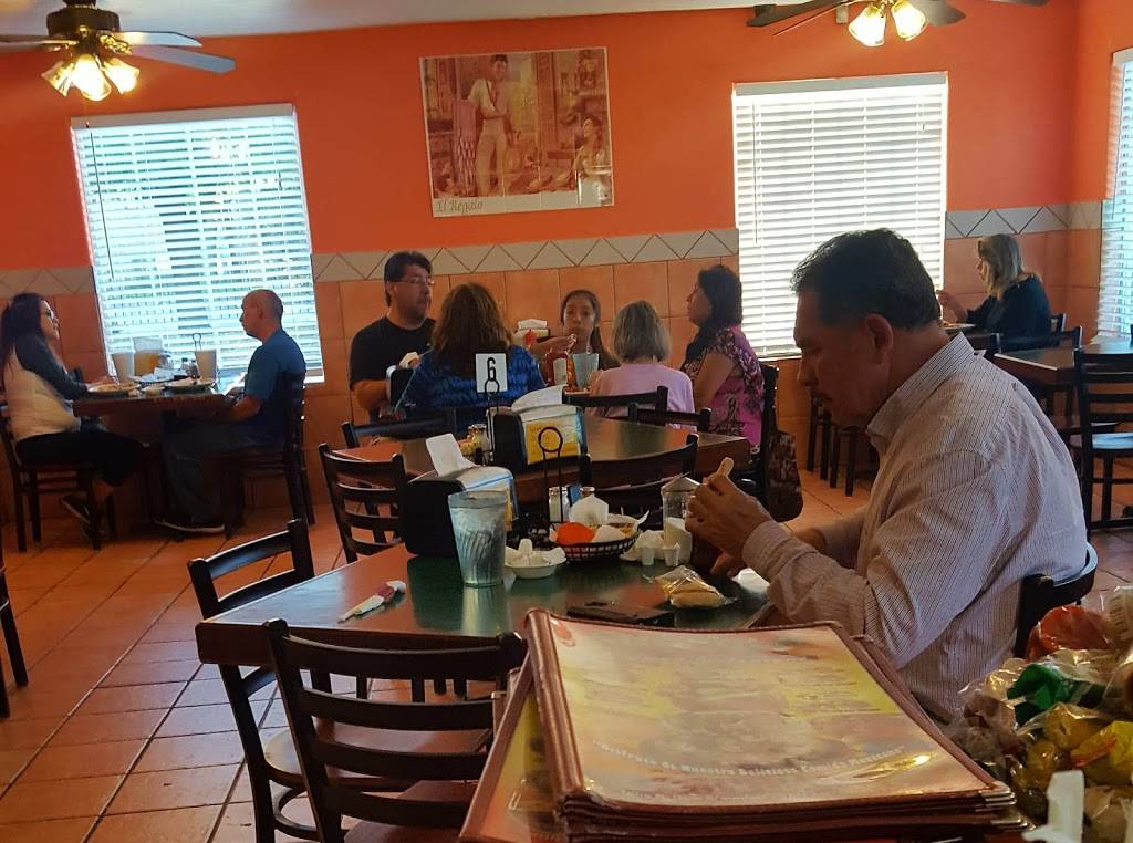 Taqueria Mi Chapala Jalisco | restaurant | 1808 N New Braunfels Ave, San Antonio, TX 78208, USA | 2103682966 OR +1 210-368-2966