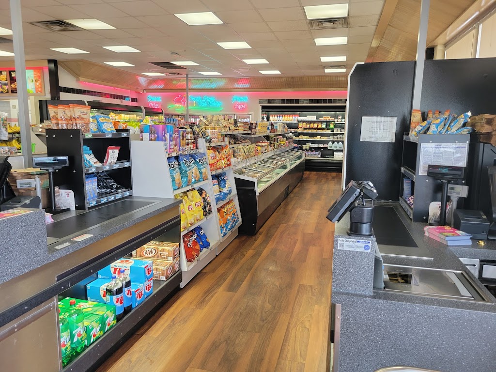 Braums Ice Cream & Dairy Store | restaurant | 1900 S Grand St, Amarillo, TX 79103, USA | 8063744413 OR +1 806-374-4413