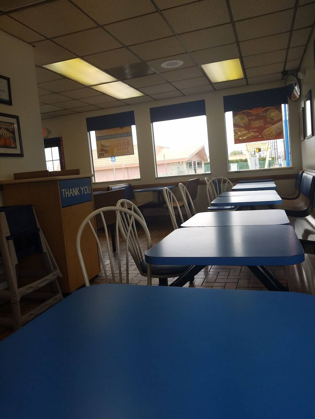 Bakers Drive-Thru | restaurant | 1791 N Mt Vernon Ave, Colton, CA 92324, USA | 9098845233 OR +1 909-884-5233