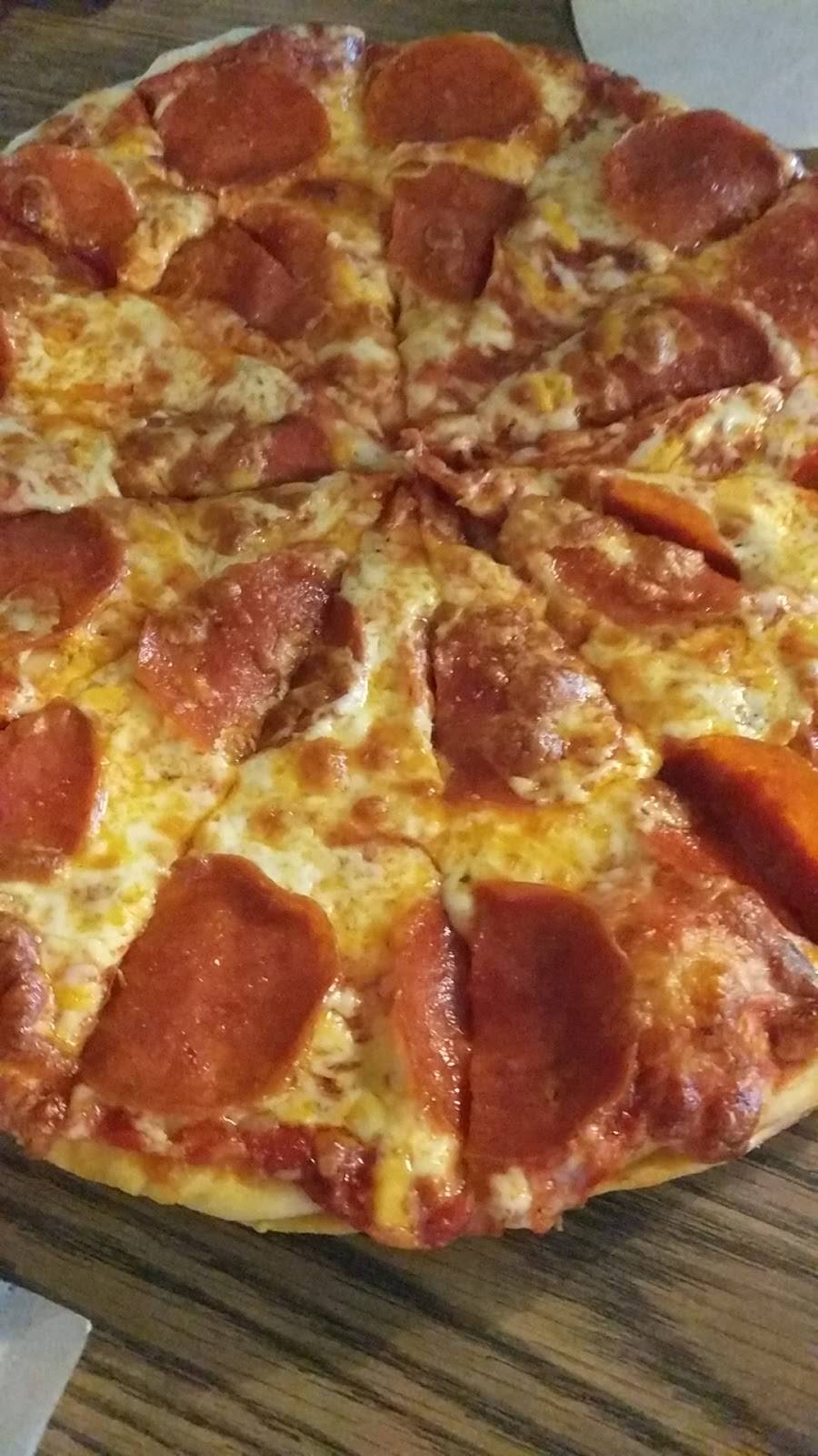 Eagles Nest Pizza | restaurant | 20633 Gas Point Rd # D, Cottonwood, CA 96022, USA | 5303476679 OR +1 530-347-6679