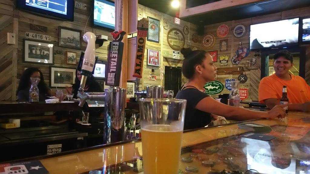 Rookies Too Sports Bar And Grill | restaurant | 9200 Broadway St, San Antonio, TX 78217, USA | 2103756615 OR +1 210-375-6615