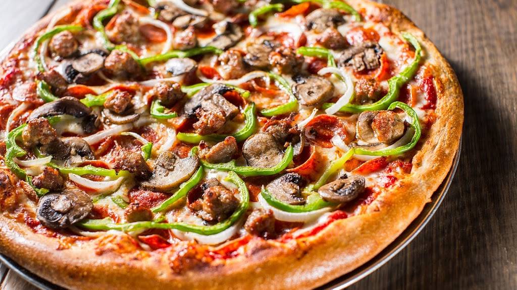 Home Town Pizza Saugus | meal delivery | 23 Essex St, Saugus, MA 01906, USA | 7812334600 OR +1 781-233-4600