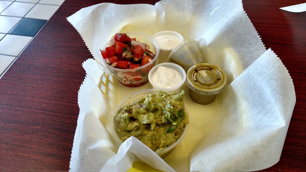 La Taquiza y Mas | restaurant | 2841 Pfingsten Rd, Glenview, IL 60026, USA | 8475598226 OR +1 847-559-8226