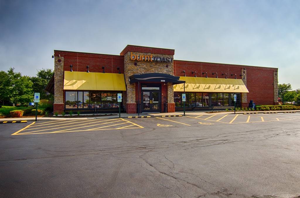 Burnt Toast Restaurant | restaurant | 2520 Bunker Hill Dr, Algonquin, IL 60102, USA | 8478549552 OR +1 847-854-9552