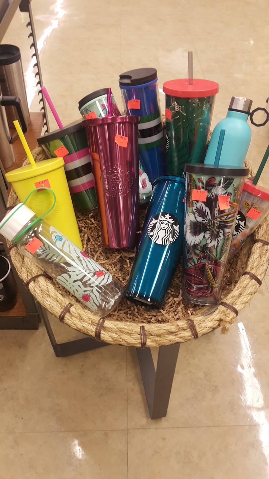 Starbucks | restaurant | & Dairy, 14610 Memorial Dr, Houston, TX 77079, USA | 2814970630 OR +1 281-497-0630