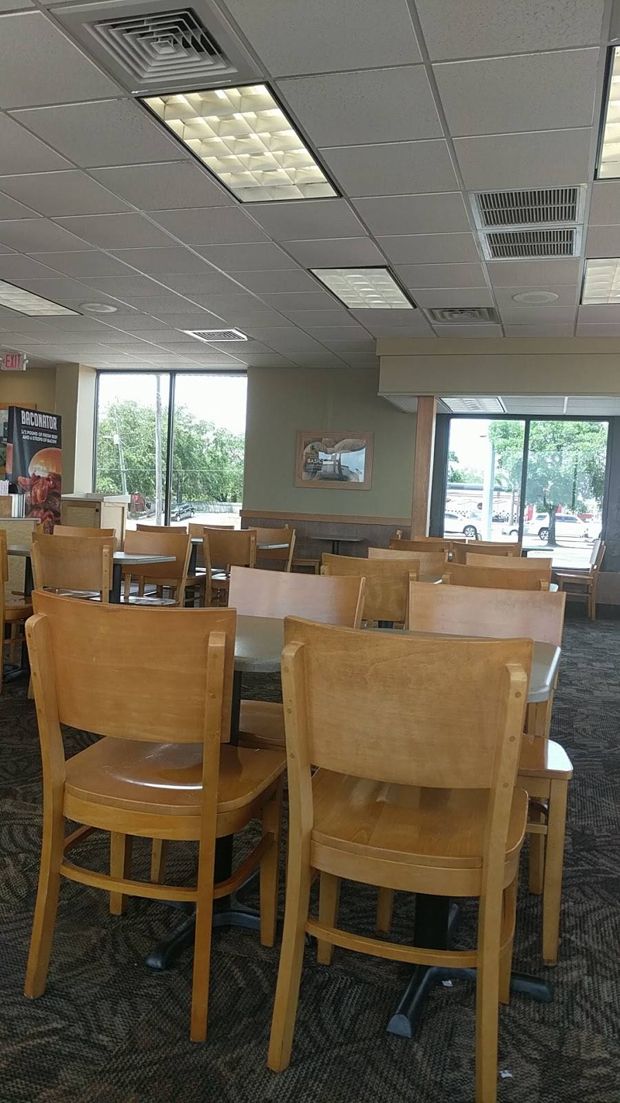 Wendys | restaurant | 8330 N Florida Ave, Tampa, FL 33604, USA | 8139323580 OR +1 813-932-3580