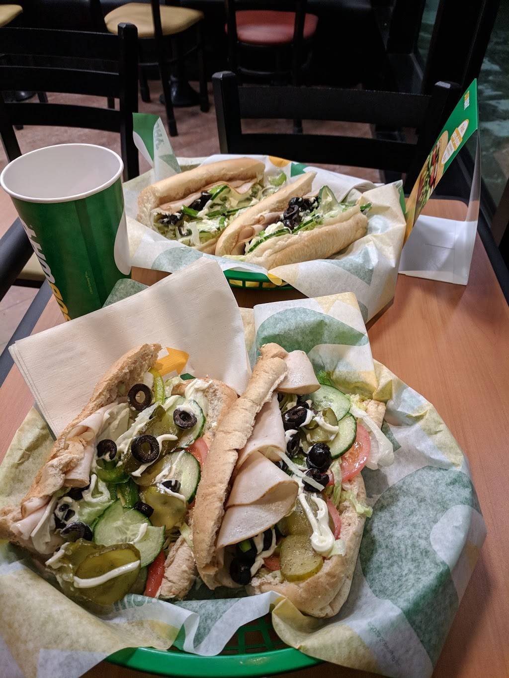 Subway | restaurant | 495 Chemin Vanier H, Gatineau, QC J9J 3H8, Canada | 8195574070 OR +1 819-557-4070