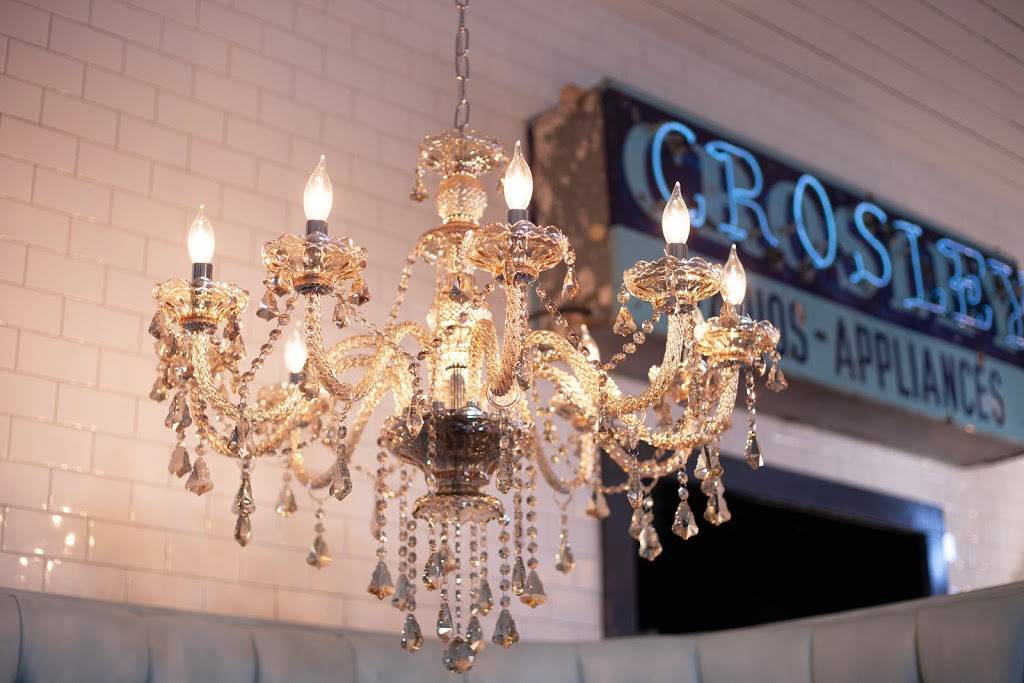 Ludlows Gumbo Bar & Steak | restaurant | 2403 12th Ave S, Nashville, TN 37204, USA | 6152929299 OR +1 615-292-9299