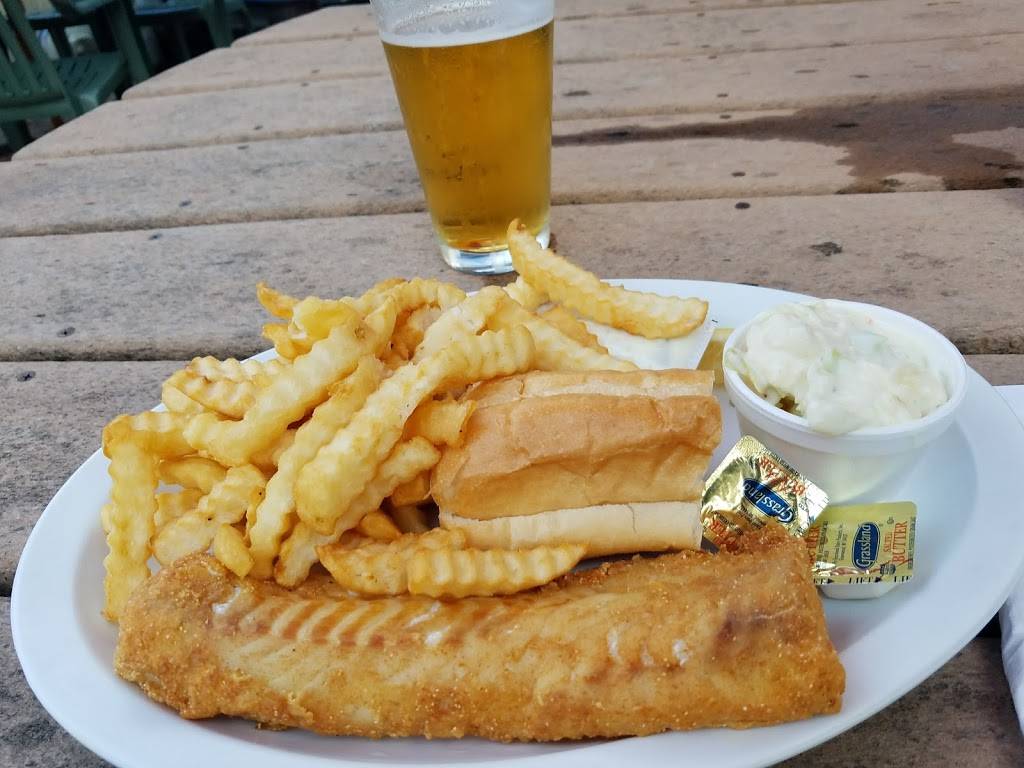 Paradise Bay Bar & Grill | restaurant | 105 W 10th St, Lockport, IL 60441, USA | 8158386513 OR +1 815-838-6513