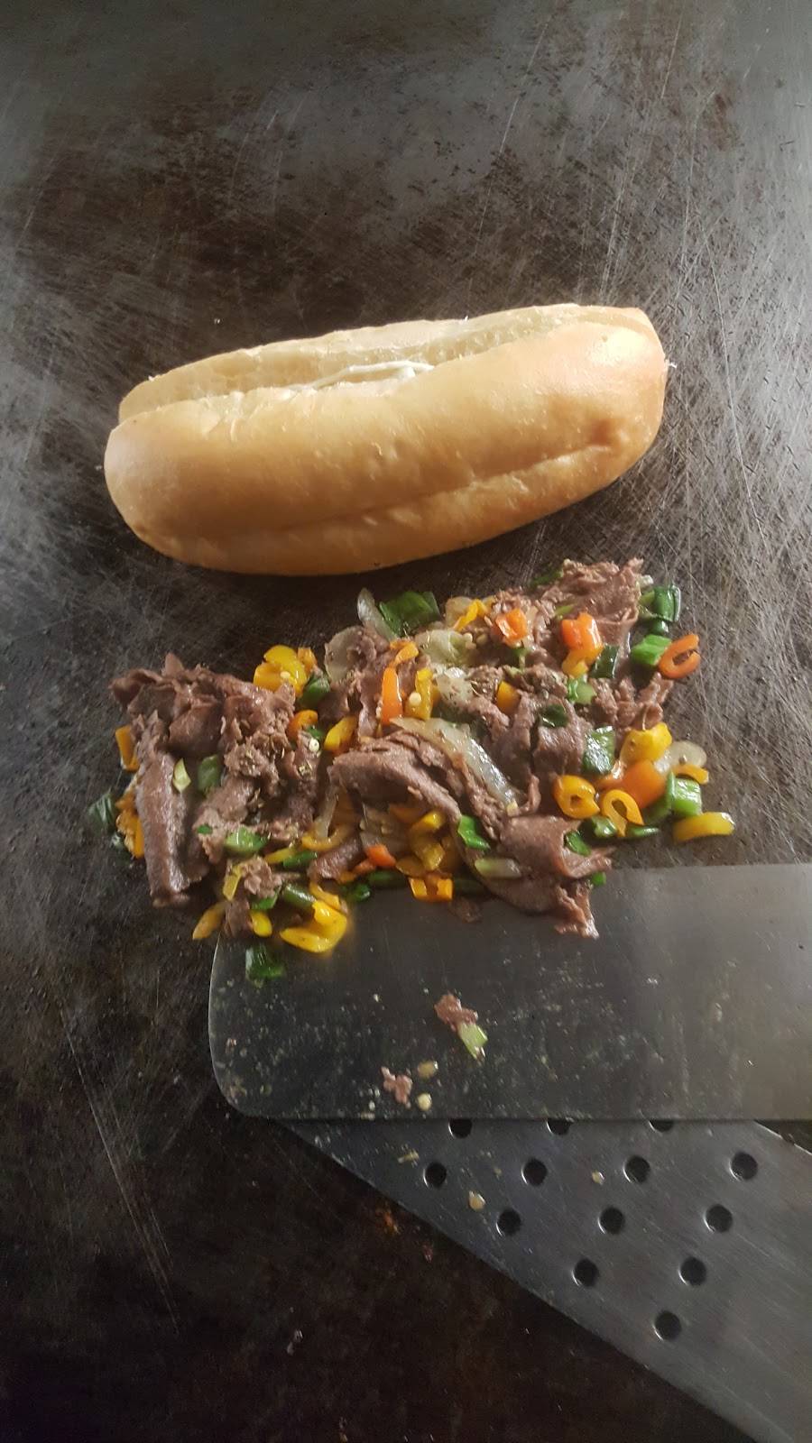 Phillys House of Cheesesteaks | restaurant | 3842 Rivers Ave, North Charleston, SC 29405, USA | 8435541999 OR +1 843-554-1999