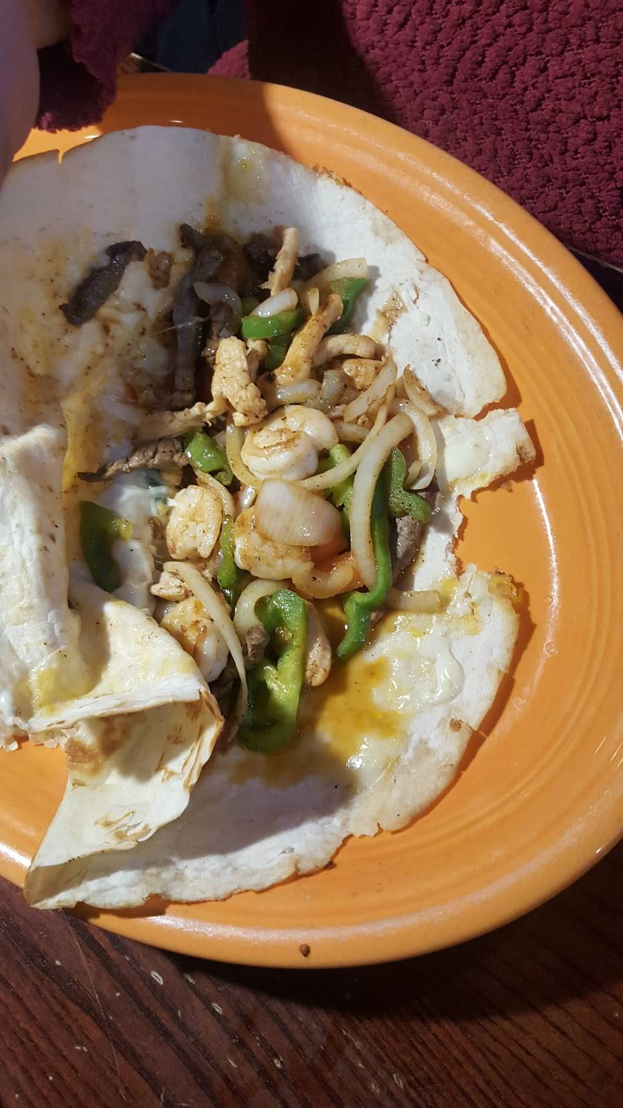 El Vaquero Authentic Mexican Restaurant | restaurant | 2412 S Main St, Joplin, MO 64804, USA | 4175530446 OR +1 417-553-0446