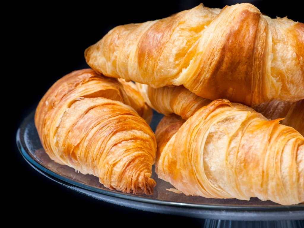 62 Bistrot | meal takeaway | 1962 Hillview St, Sarasota, FL 34239, USA | 9419541011 OR +1 941-954-1011