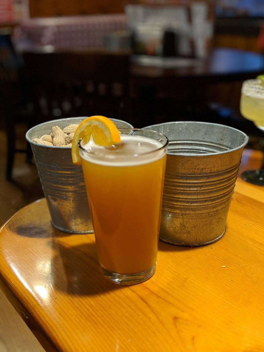 J J Twigs Pizza | restaurant | 1200 N Old Rand Rd, Wauconda, IL 60084, USA | 8475265444 OR +1 847-526-5444