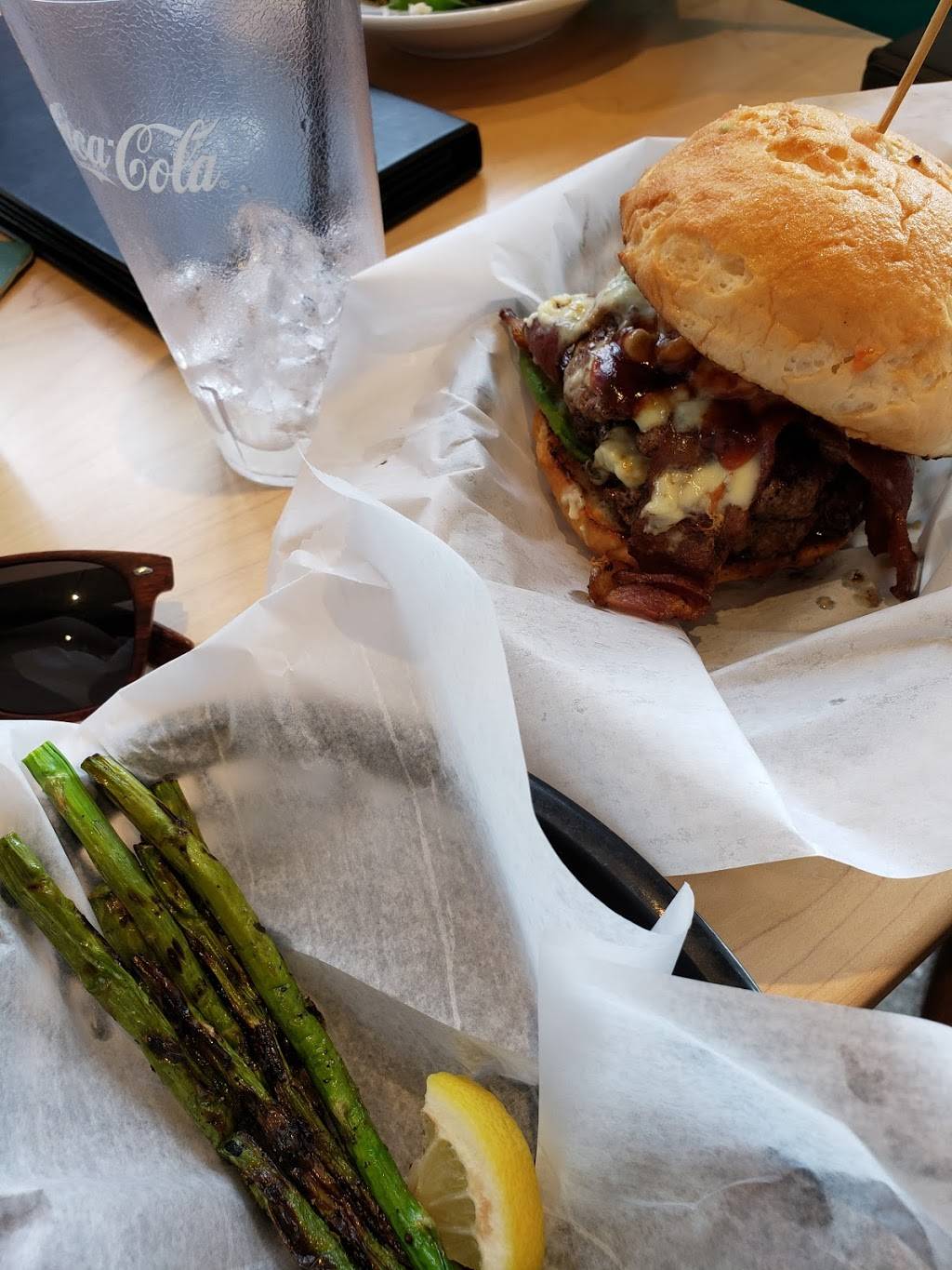 The Walnut | restaurant | 1417 Walnut St, Des Moines, IA 50309, USA | 5152821000 OR +1 515-282-1000