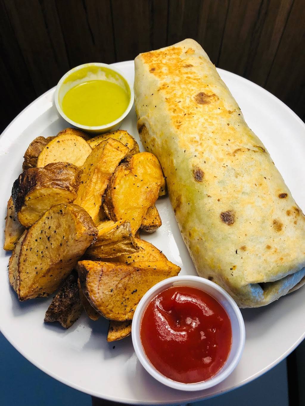 Fireside Chicken and Tacos | restaurant | 2332 Greencrest Blvd, Rockwall, TX 75087, USA | 9727227003 OR +1 972-722-7003