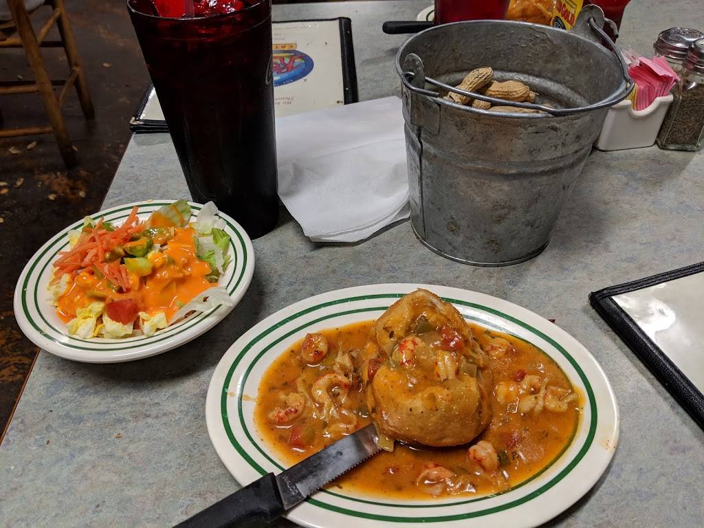 Roys Catfish Hut | restaurant | 14688 US-165, Kinder, LA 70648, USA | 3377384243 OR +1 337-738-4243