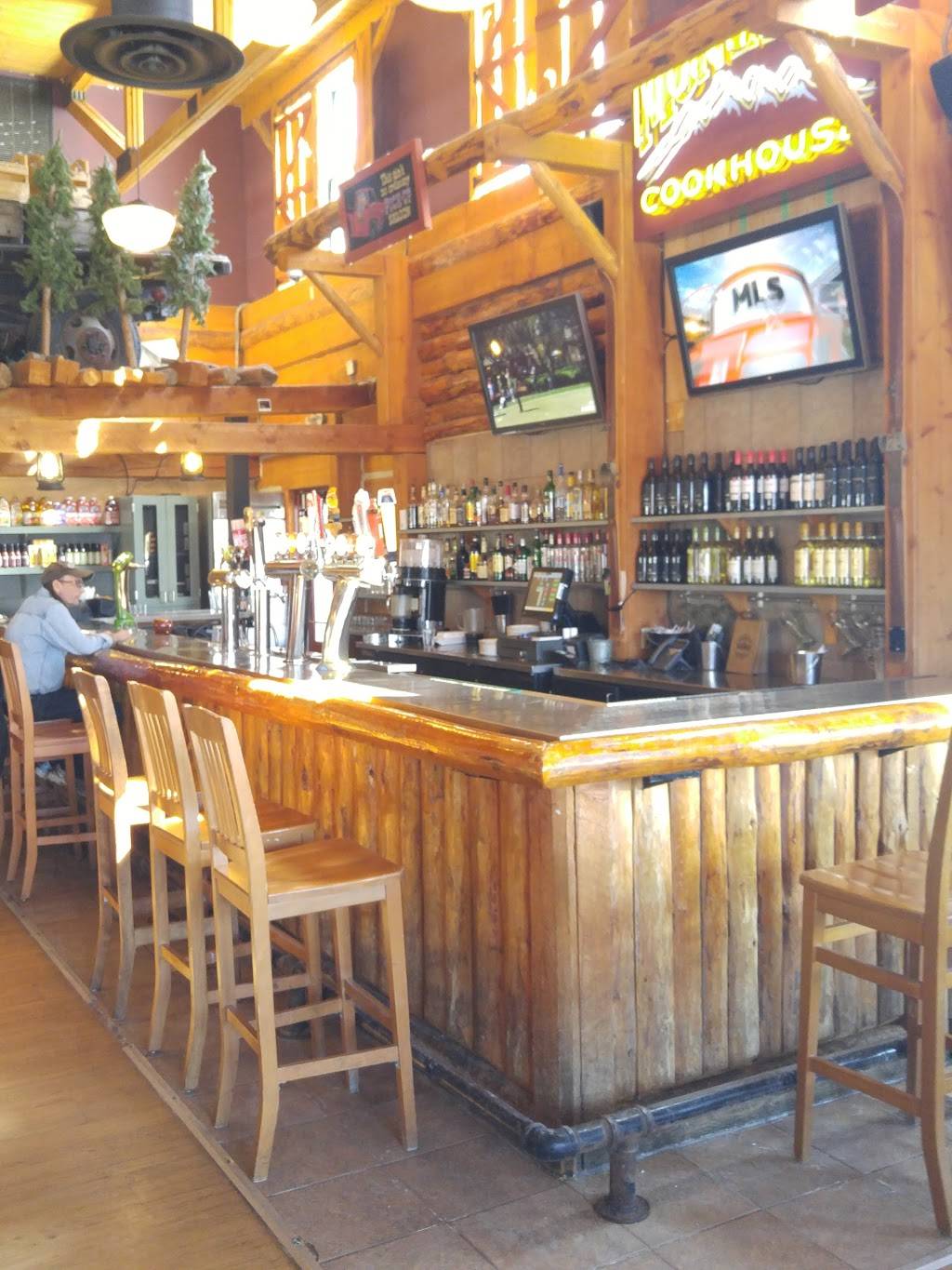 Montanas | restaurant | 1711 Merivale Rd, Nepean, ON K2G 3K2, Canada | 6132880517 OR +1 613-288-0517