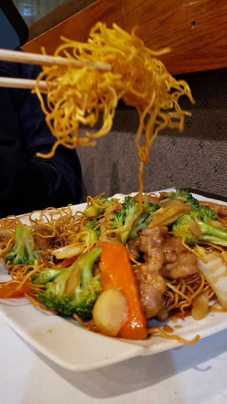 Hunan Park | restaurant | 721 Columbus Ave, New York, NY 10025, USA | 2122226511 OR +1 212-222-6511