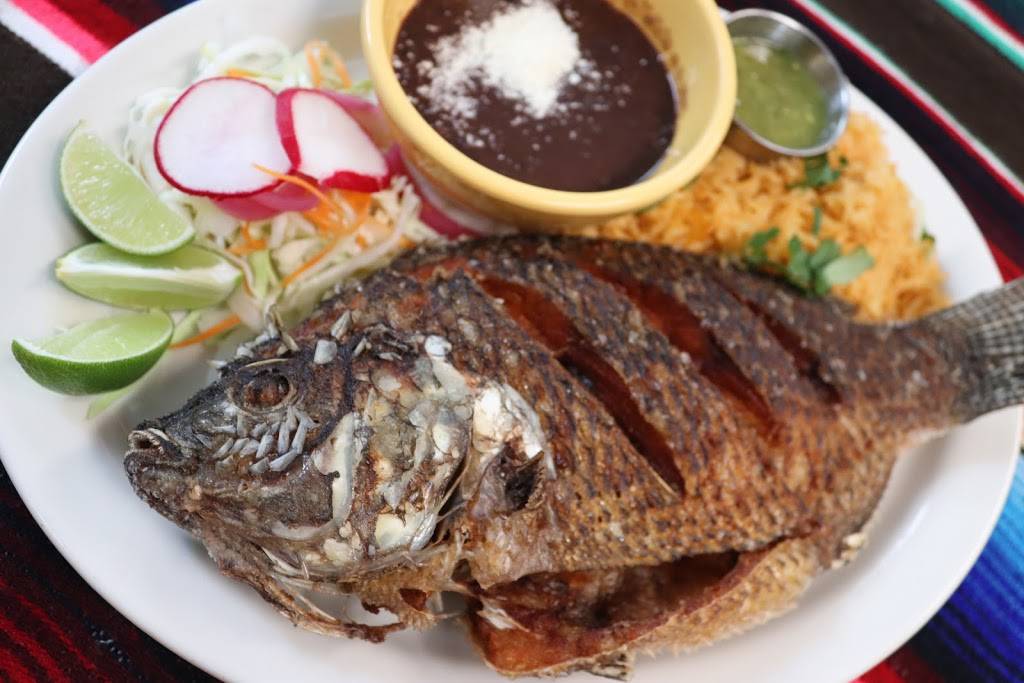 El Catrin | restaurant | 9641 15th Ave SW suite a, Seattle, WA 98106, USA | 2067086341 OR +1 206-708-6341