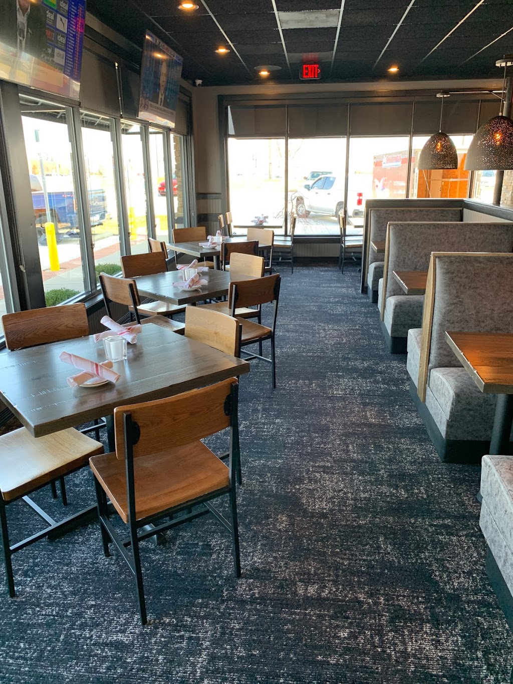 Twisted Tavern STL | restaurant | 3606 W Outer Rd, Arnold, MO 63010, USA | 3149001331 OR +1 314-900-1331