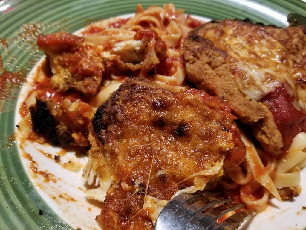 Applebees Grill + Bar | restaurant | 5609 Highway 10 East, Stevens Point, WI 54481, USA | 7153450186 OR +1 715-345-0186