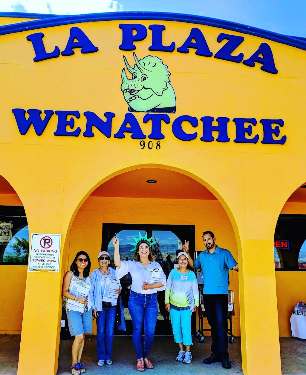 Plaza Wenatchee | restaurant | 908 S Wenatchee Ave, Wenatchee, WA 98801, USA | 5098880230 OR +1 509-888-0230