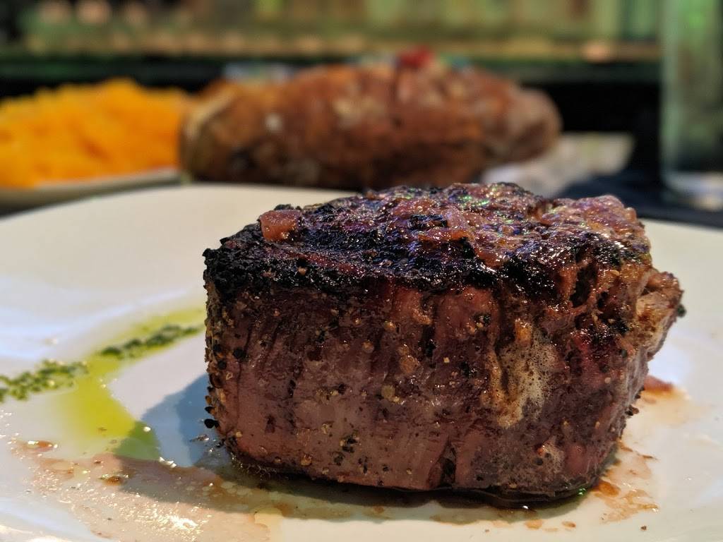 Stockholders | restaurant | 1073 Main St, South Weymouth, MA 02190, USA | 7813353100 OR +1 781-335-3100