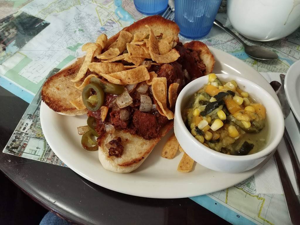 Tia Betty Blues | cafe | 1248 San Mateo Blvd SE, Albuquerque, NM 87108, USA | 5052681955 OR +1 505-268-1955