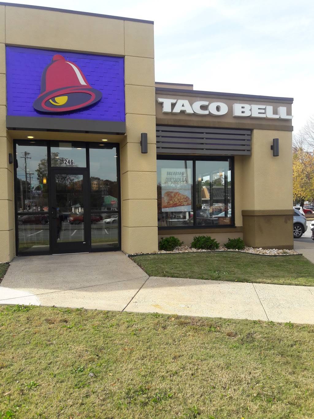 Taco Bell | meal takeaway | 246 Banks Crossing, Fayetteville, GA 30214, USA | 7704608770 OR +1 770-460-8770