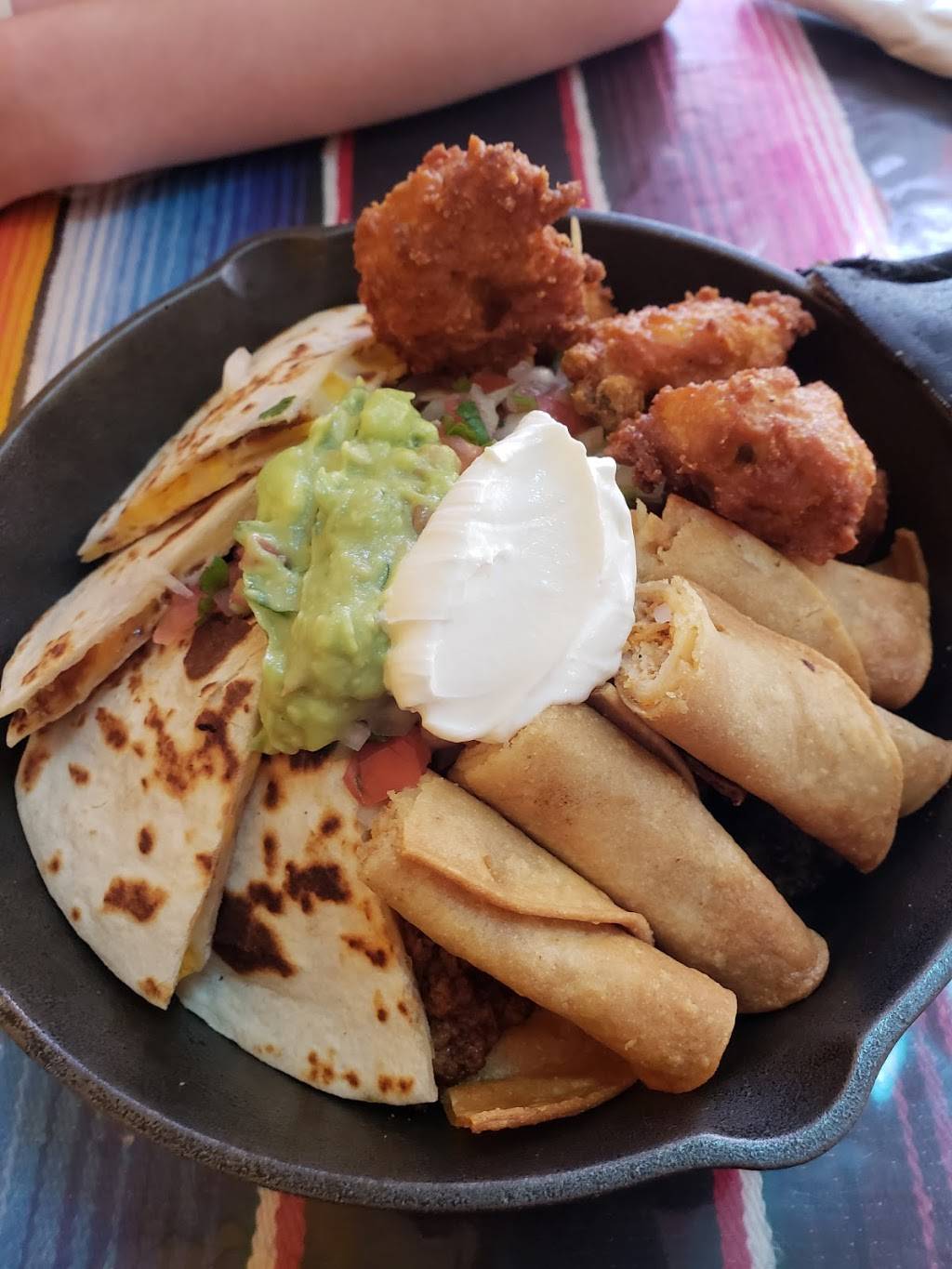 Moctezumas Mexican Restaurant | restaurant | 684 Belmont Ave, Springfield, MA 01108, USA | 4133177977 OR +1 413-317-7977