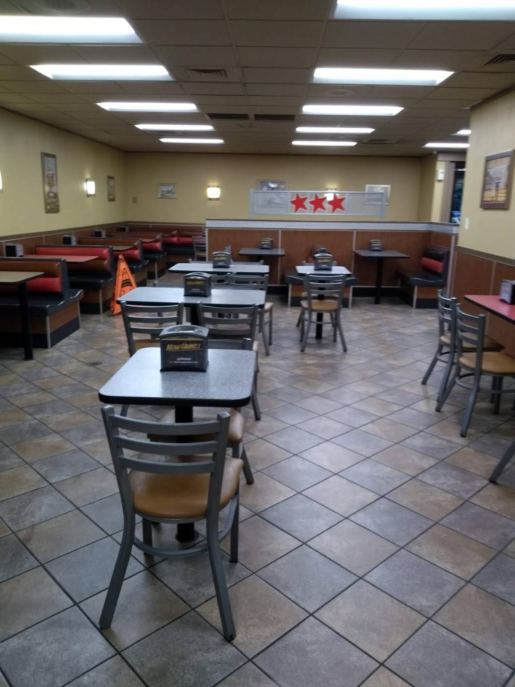 Hardees / Red Burrito | restaurant | 109 US-321, Hickory, NC 28601, USA | 8283249476 OR +1 828-324-9476