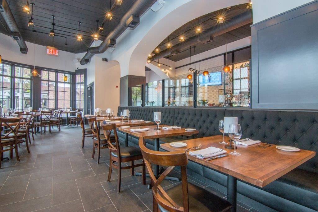 KEE Oyster House | restaurant | 126-128 E Post Rd, White Plains, NY 10601, USA | 9144378535 OR +1 914-437-8535