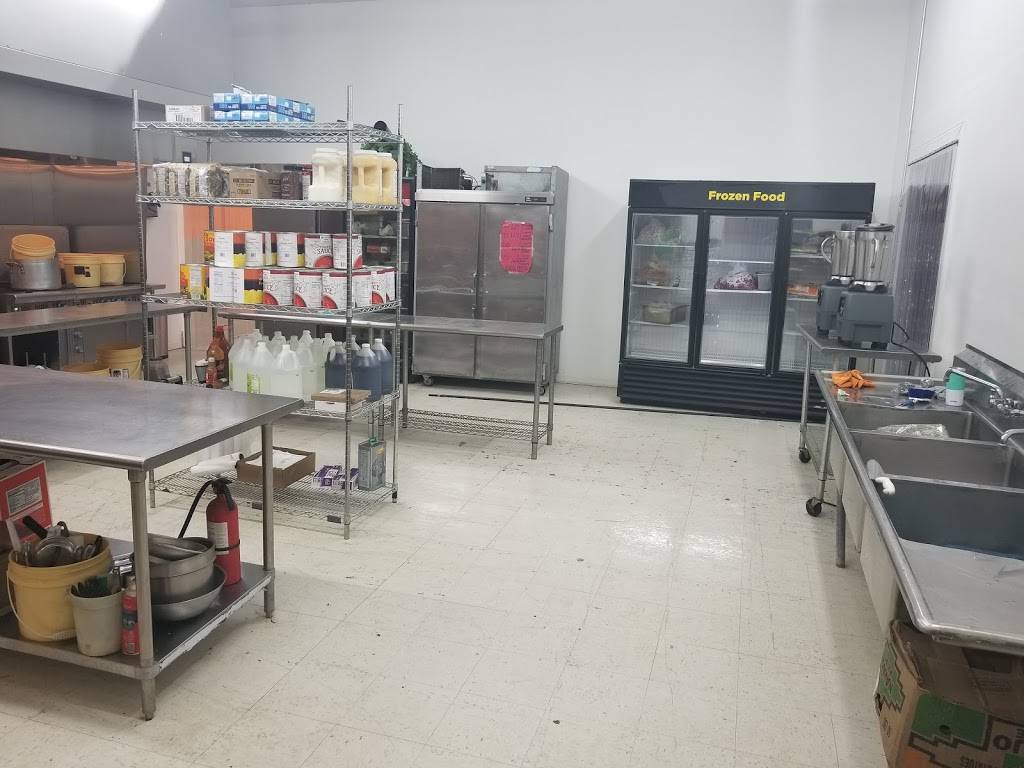 Taquizas Los Pistoleros | restaurant | 7924 Gateway Blvd E #103, El Paso, TX 79915, USA | 9157457339 OR +1 915-745-7339