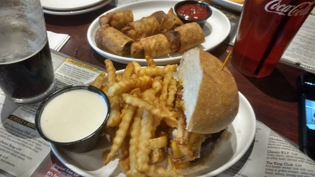 P.J. Whelihans Pub + Restaurant [Medford Lakes] | restaurant | 61 Stokes Rd, Medford Lakes, NJ 08055, USA | 6097147900 OR +1 609-714-7900