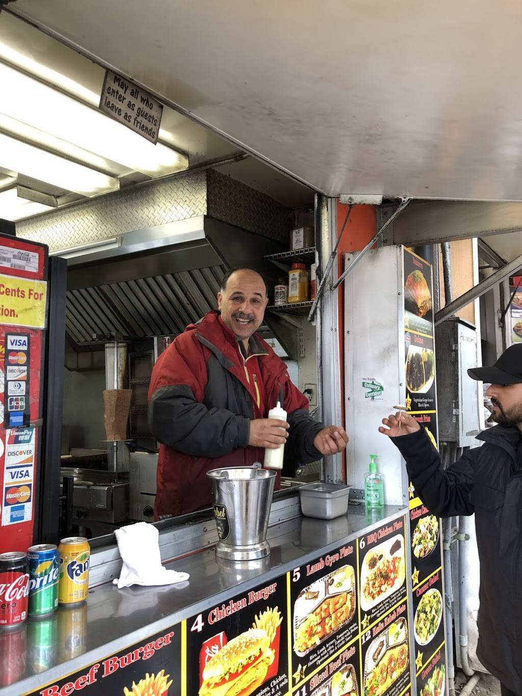 Noah Halal | restaurant | 310 SW 5th Ave, Portland, OR 97204, USA | 9714070903 OR +1 971-407-0903