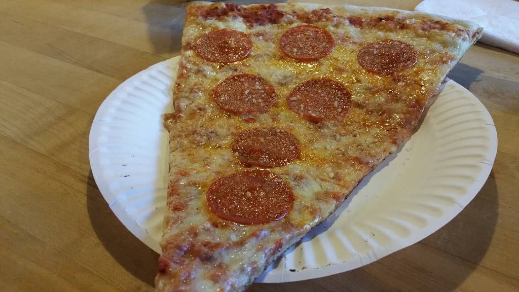 Abos Pizza Erie | meal delivery | 720 Austin Ave, Erie, CO 80516, USA | 3038289777 OR +1 303-828-9777