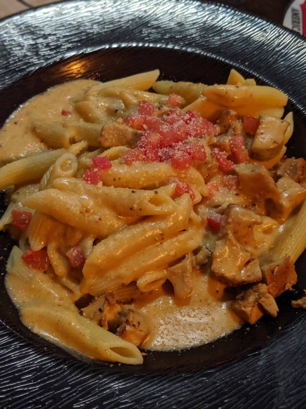 Friends Cumming Grill | restaurant | 506 Lakeland Plaza, Cumming, GA 30040, USA | 6788077330 OR +1 678-807-7330