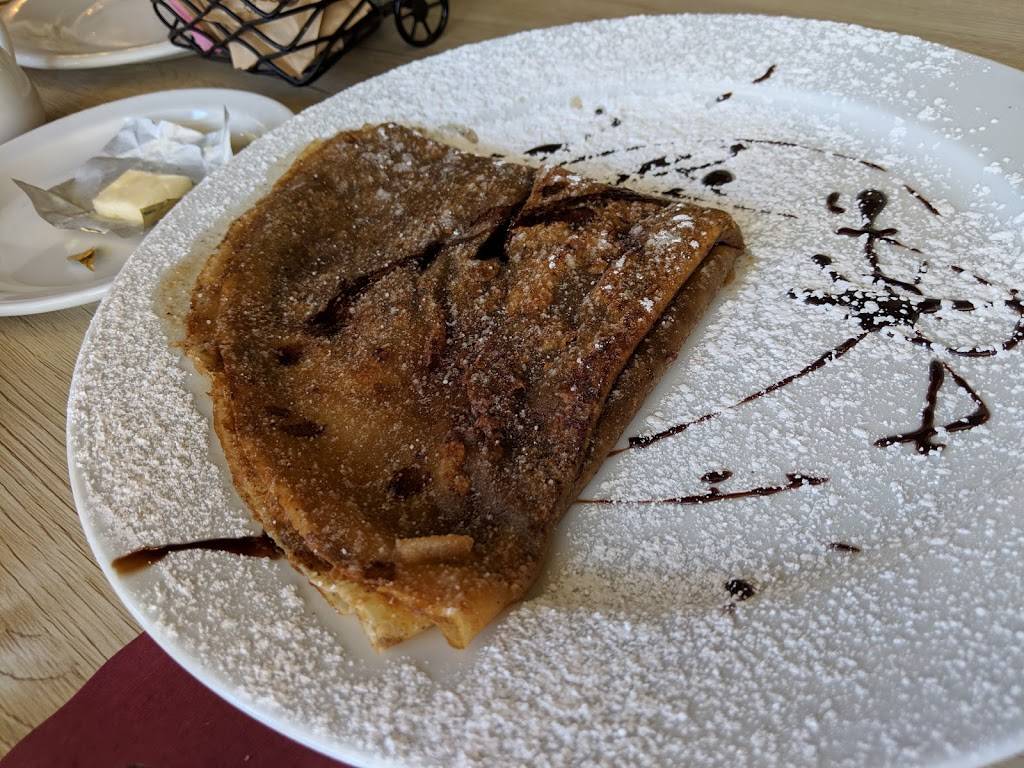 French Street Bistro | restaurant | 100 Universal City Plaza, Universal City, CA 91608, USA | 8008648377 OR +1 800-864-8377