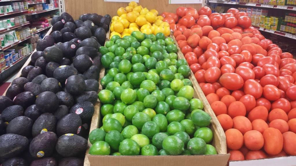 La Union Supermarket | restaurant | 485 Sheridan Rd, Highwood, IL 60040, USA | 8479268340 OR +1 847-926-8340