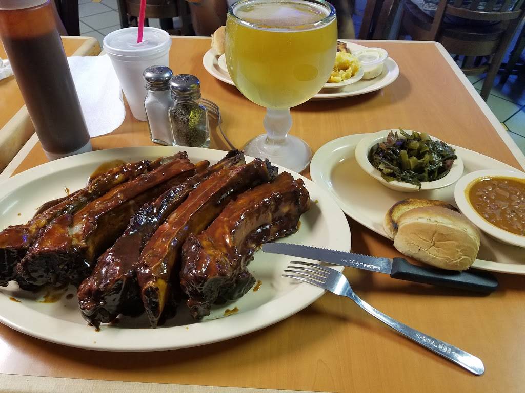 C Js BBQ | restaurant | 480 S Victoria Ave # B, Oxnard, CA 93030, USA | 8058153024 OR +1 805-815-3024