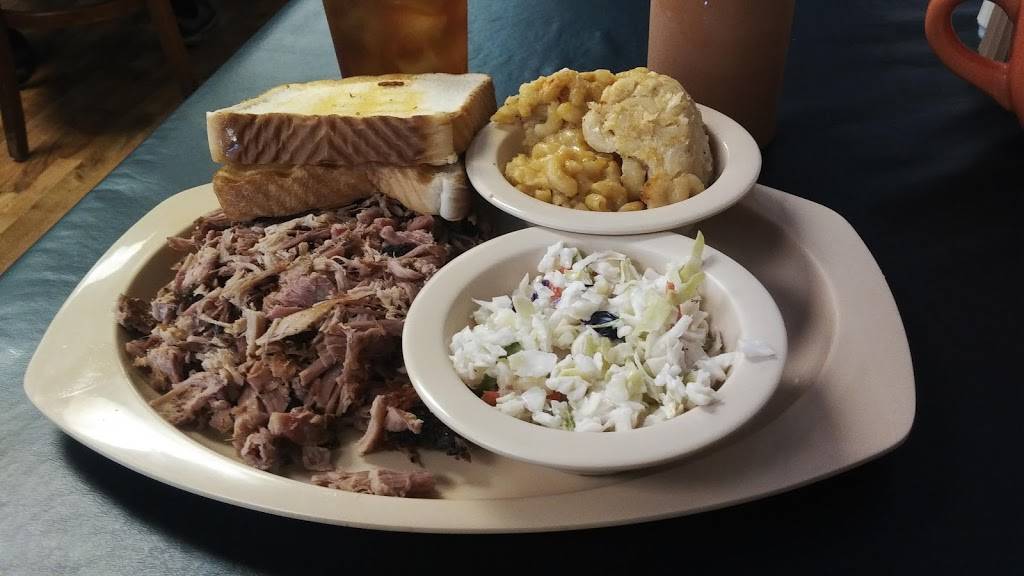 Hungry Drover | restaurant | 2601 Tigerville Rd, Travelers Rest, SC 29690, USA | 8646100132 OR +1 864-610-0132