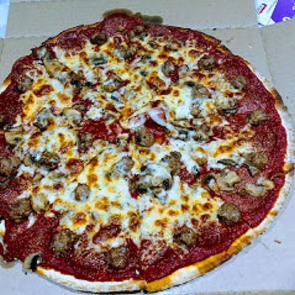 Fast Eddies Pizza | meal delivery | 4747 Nicollet Ave, Minneapolis, MN 55419, USA | 6128220704 OR +1 612-822-0704
